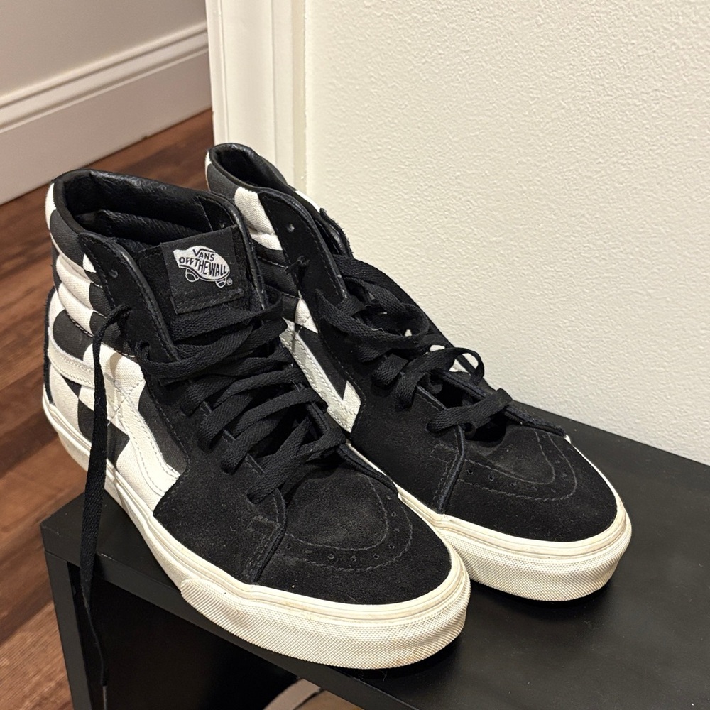 Vans Sk8-Hi Black & White High-Top Sneakers